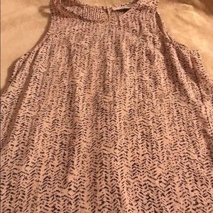 Ann Taylor Loft tank. Size petite M. Like new.